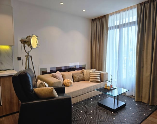 Simplex · Floor 26 · 70 sqm — 6