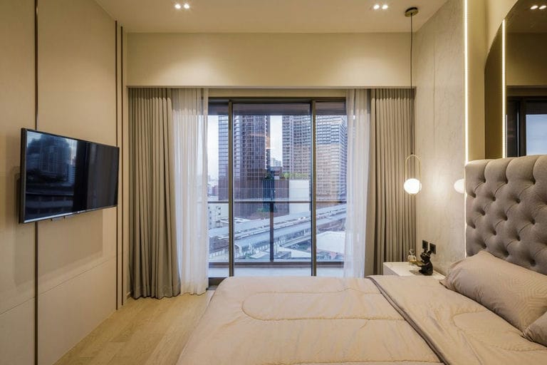 Simplex · Floor 11 · 95 sqm — 18