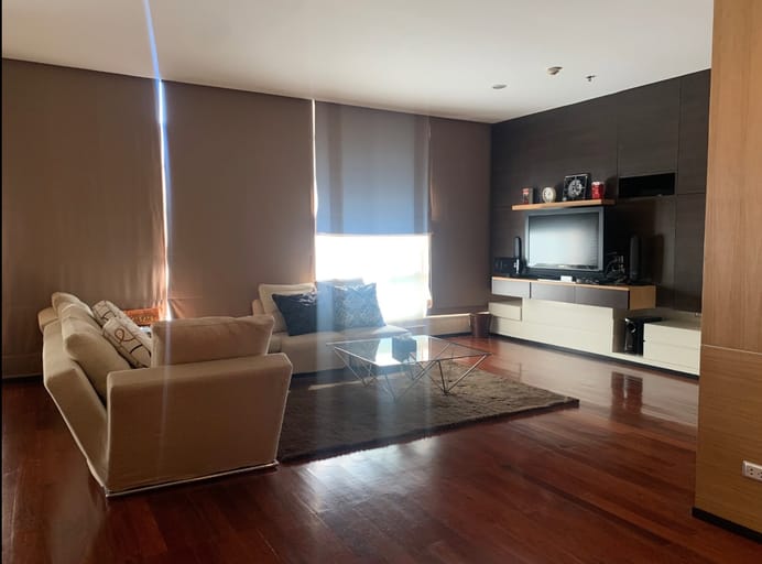 Simplex · Floor 4 · 140 sqm — 2