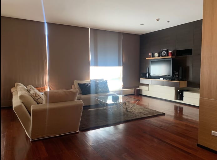 Simplex · Floor 4 · 140 sqm — 11