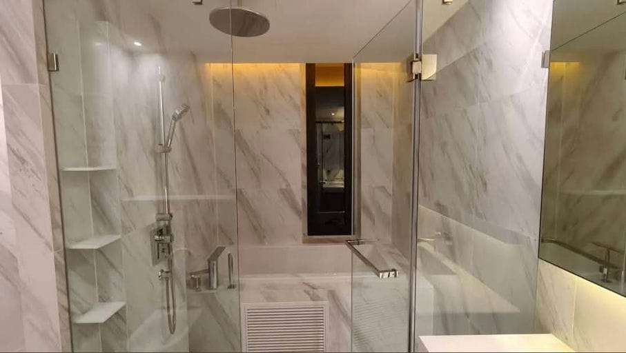 Simplex · Floor 27 · 70 sqm — 4