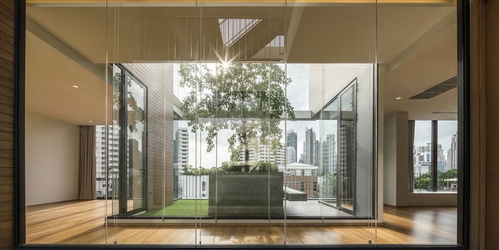 Penthouse · Floor 6 · 375 sqm — 5