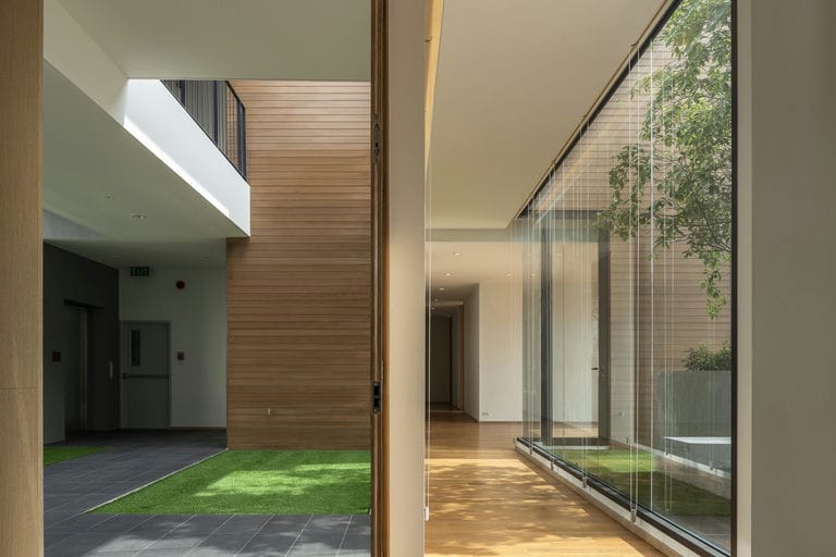 Penthouse · Floor 6 · 375 sqm — 22