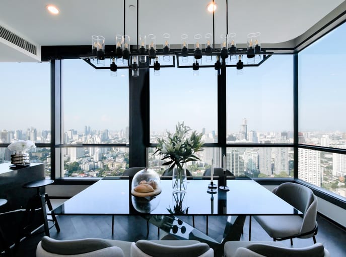Simplex · Floor 37 · 124 sqm — 9
