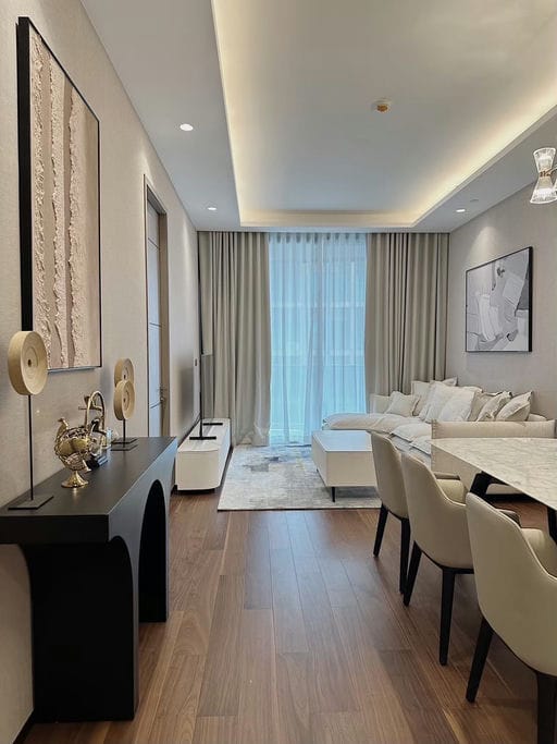 Simplex · Floor 16 · 93 sqm — 17