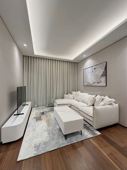 Simplex · Floor 16 · 93 sqm — 11