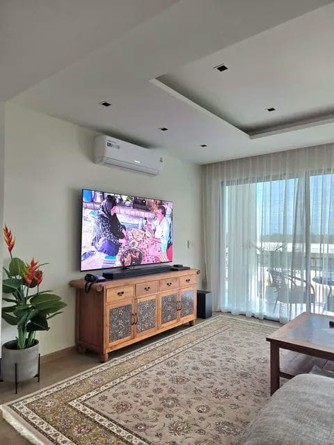 Penthouse · Floor 4 · 146 sqm — 9