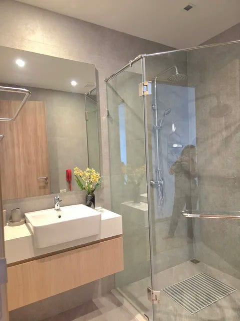 Penthouse · Floor 4 · 146 sqm — 6