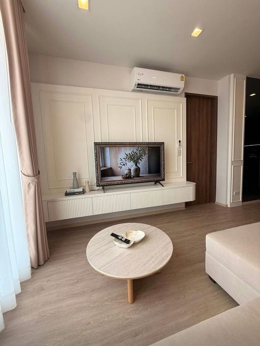 Simplex · Floor 21 · 96 sqm — 8