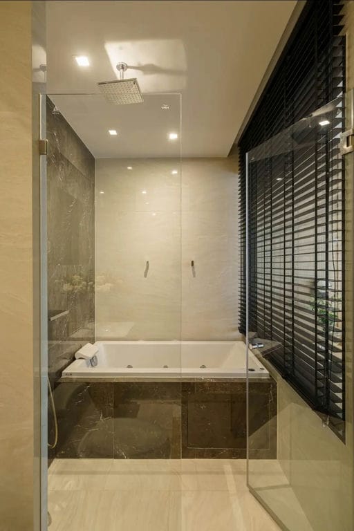 Simplex · Floor 21 · 72 sqm — 6
