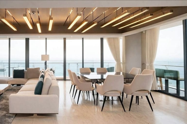 Penthouse · Floor 51-52 · 350 sqm — 2