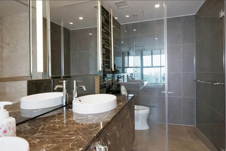 Penthouse · Floor 51-52 · 350 sqm — 22