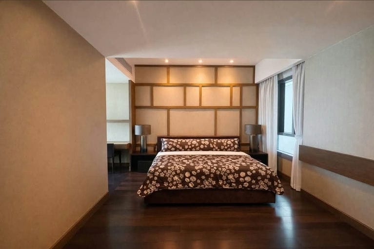 Penthouse · Floor 51-52 · 350 sqm — 20