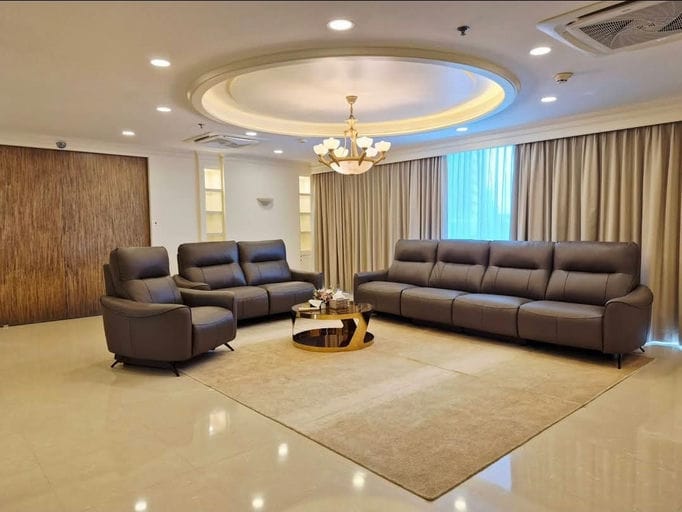 Penthouse · Floor 35 · 276 sqm