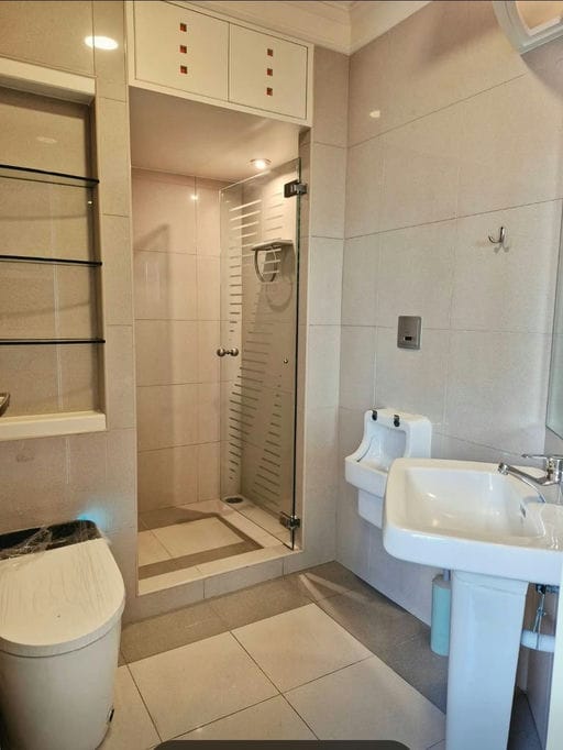Penthouse · Floor 35 · 276 sqm — 3