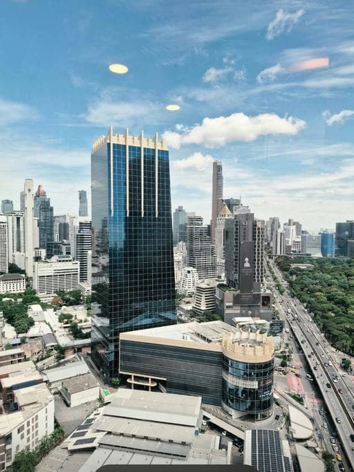 Penthouse · Floor 35 · 276 sqm — 10