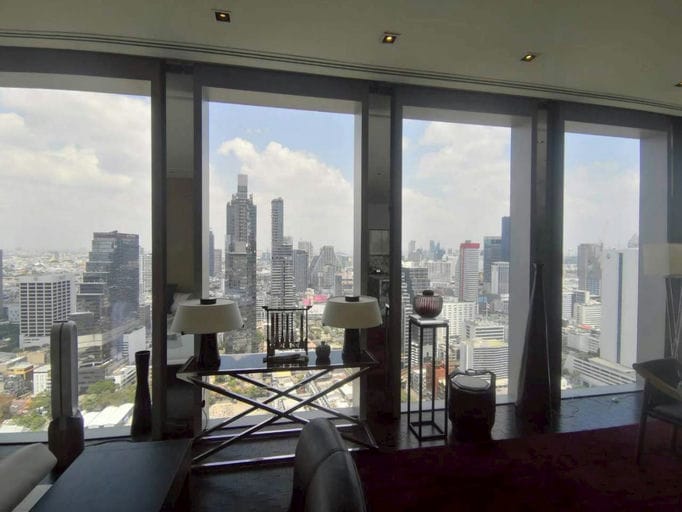 Simplex · Floor 33 · 146 sqm — 15
