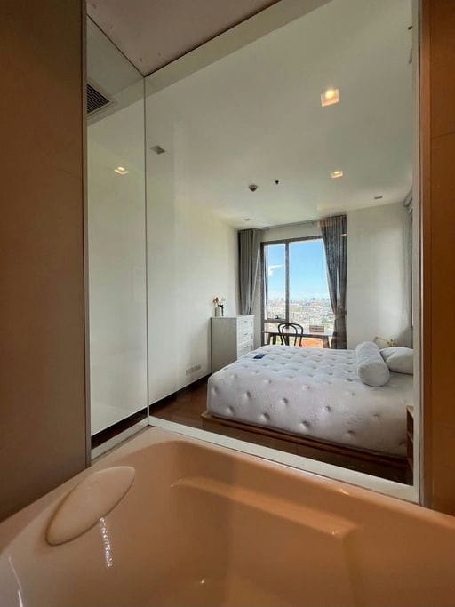 Simplex · Floor 14 · 70 sqm — 7