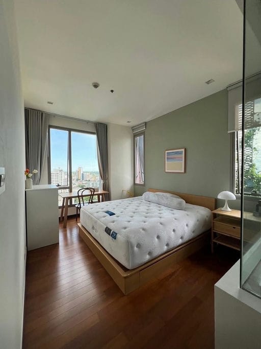 Simplex · Floor 14 · 70 sqm — 4