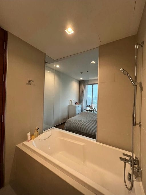 Simplex · Floor 14 · 70 sqm — 6