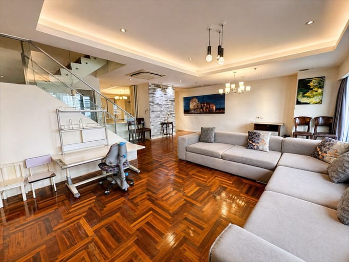 Duplex · Floor 7-8 · 188 sqm