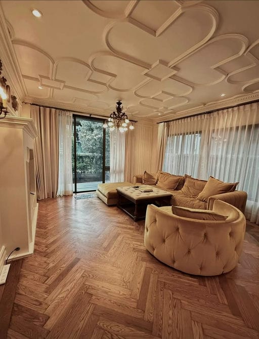 4 Bed · 280 sqm — 3