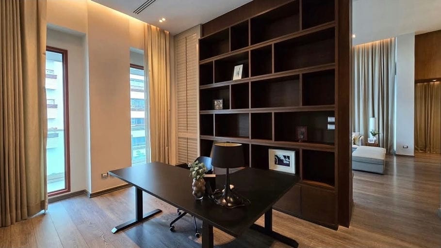 Simplex · Floor 7 · 265 sqm — 11