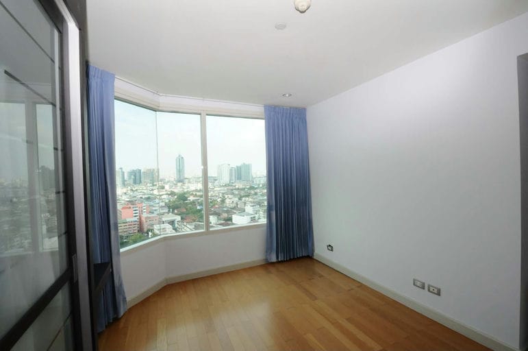 Simplex · Floor 20 · 145.94 sqm — 3