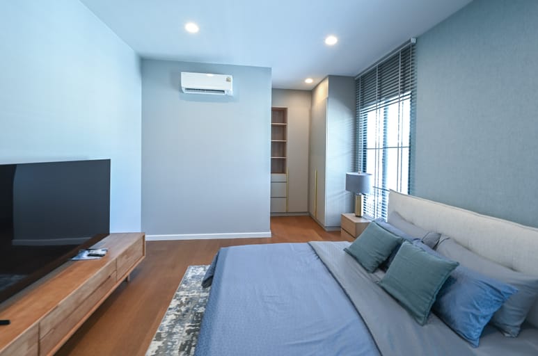 4 Bed · 364 sqm — 20