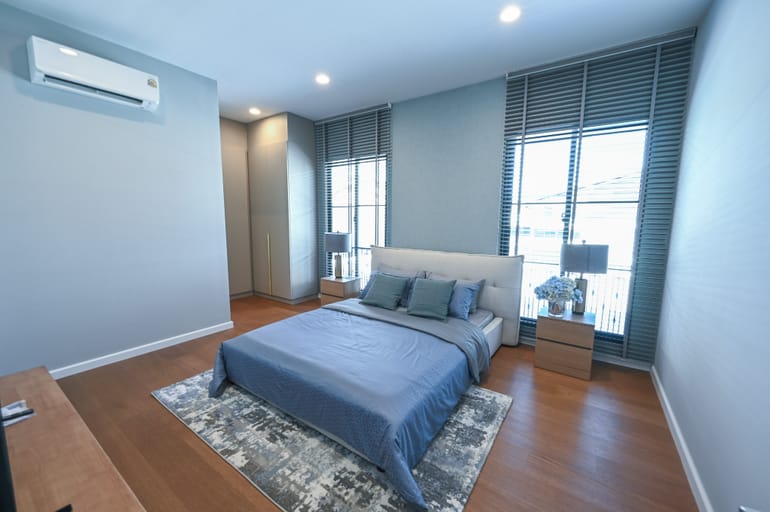 4 Bed · 364 sqm — 19