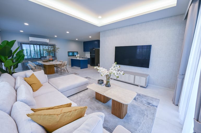 4 Bed · 364 sqm