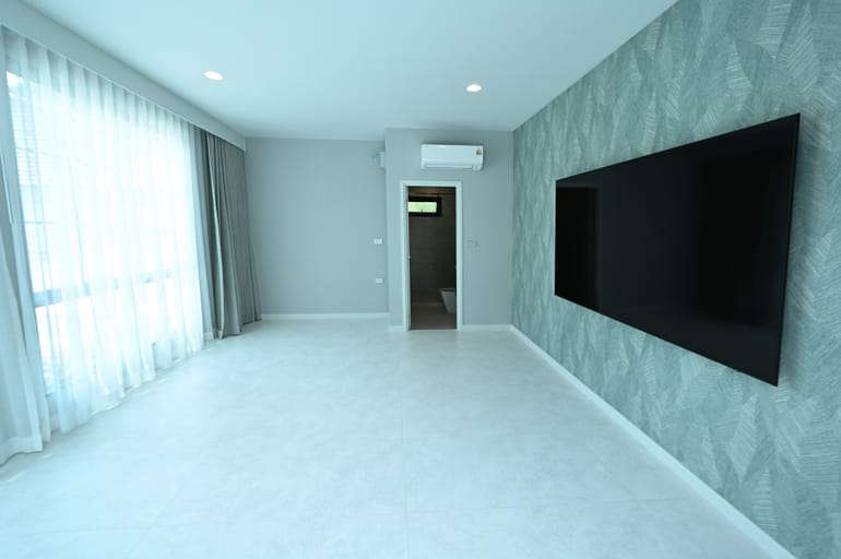 4 Bed · 364 sqm — 12