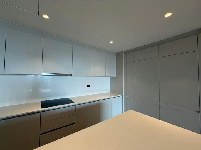 Simplex · Floor 7 · 180.8 sqm — 13