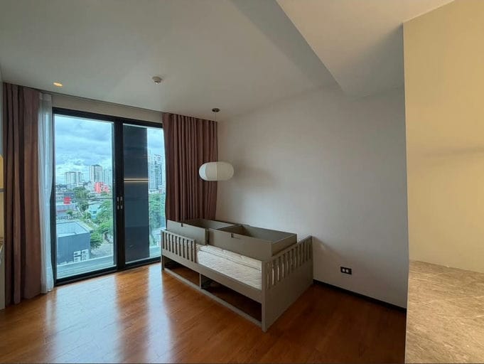 Simplex · Floor 7 · 180.8 sqm — 12