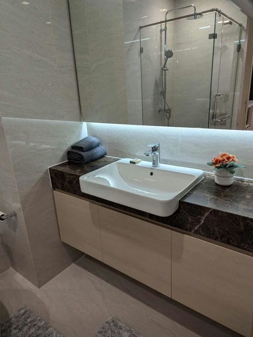 Simplex · Floor 17 · 60 sqm — 5