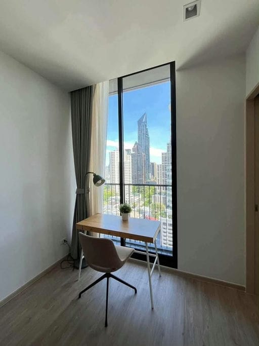 Simplex · Floor 17 · 60 sqm — 4