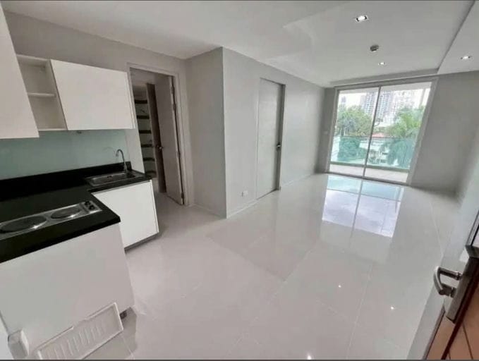 Simplex · Floor 6 · 50 sqm — 3