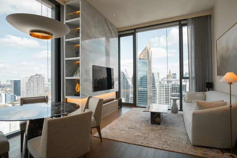 Simplex · Floor 29 · 84 sqm — 14