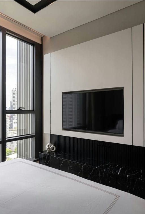Simplex · Floor 17 · 86 sqm — 4