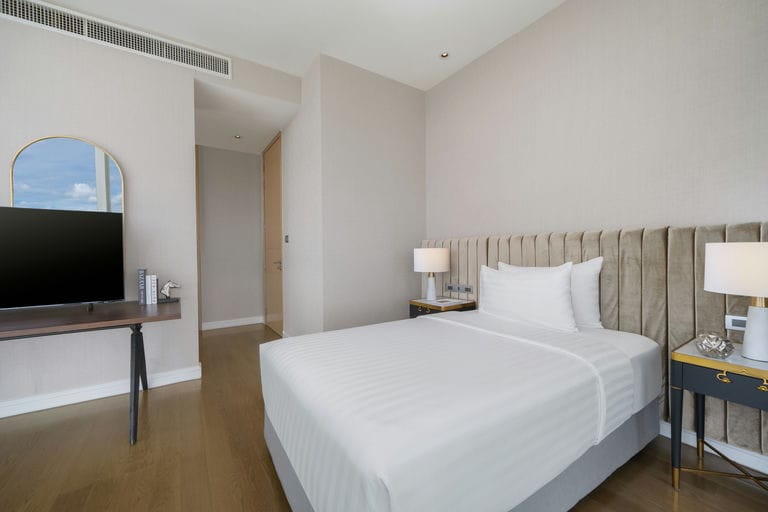 Duplex · Floor 51-52 · 323 sqm — 5