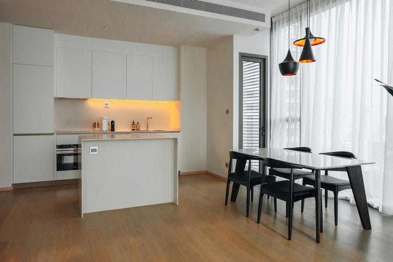 Simplex · Floor 20 · 90 sqm — 3