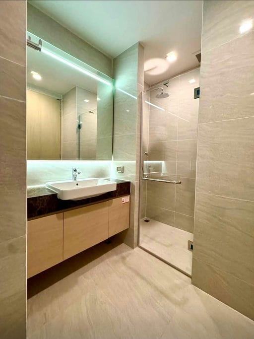 Simplex · Floor 25 · 58 sqm — 8