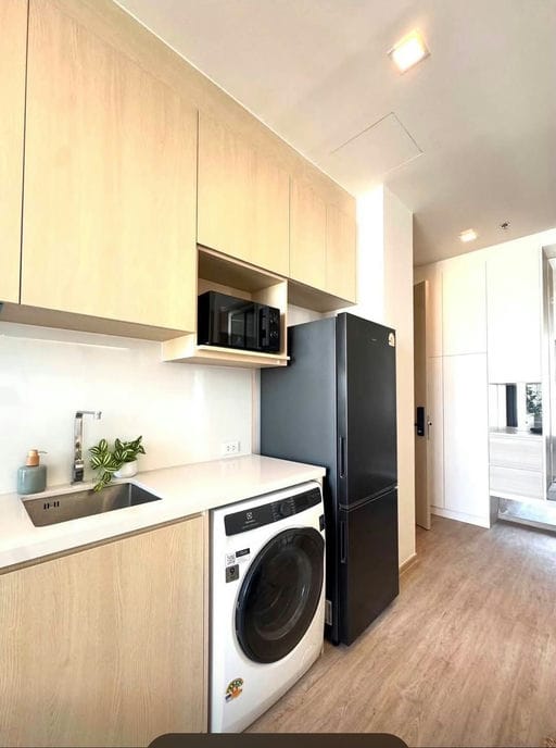 Simplex · Floor 25 · 58 sqm — 3